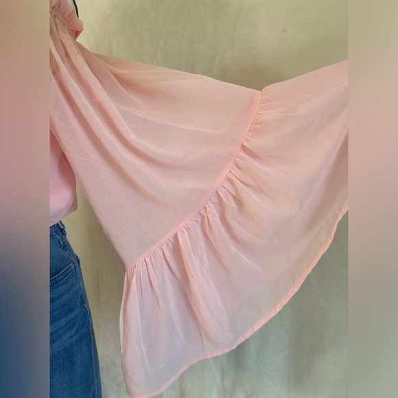 Flowy Off-the-Shoulder Top - Picture 3 of 4